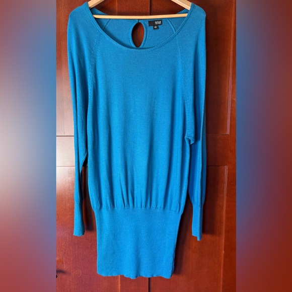 a.n.a Vibrant Teal Blue Knit Long Tunic Sweater - Picture 1 of 5